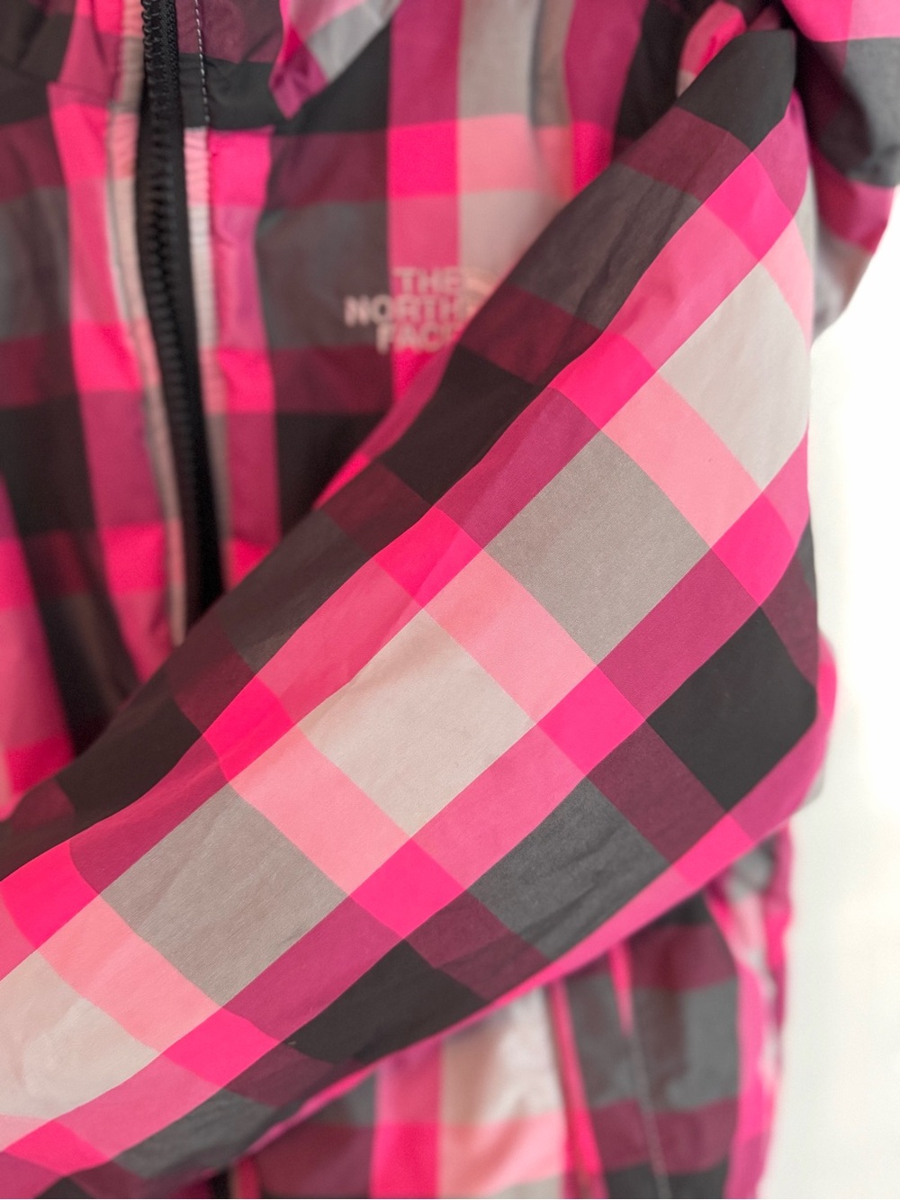 The North Face Kids Pink & Gray Plaid Reversible Puffer Jacket - Picture 3 of 5
